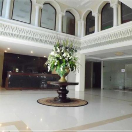 The Sulthan Darussalam Medan Exterior foto